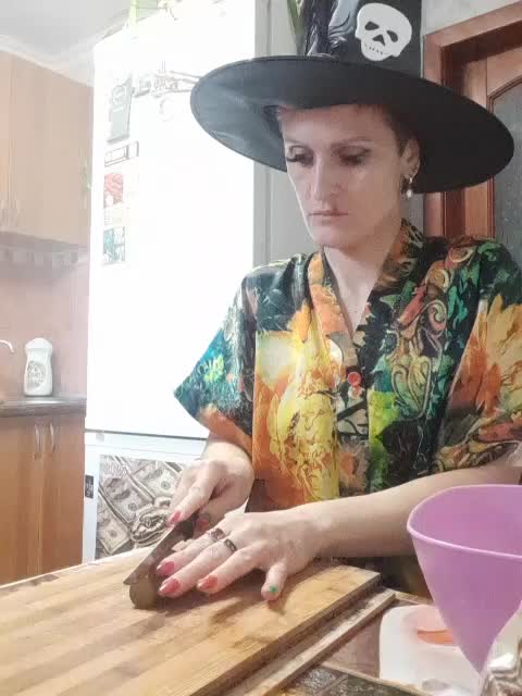 N-I-M-F-O-M-A-N-K-A Cam Model Chat November 3, 2025