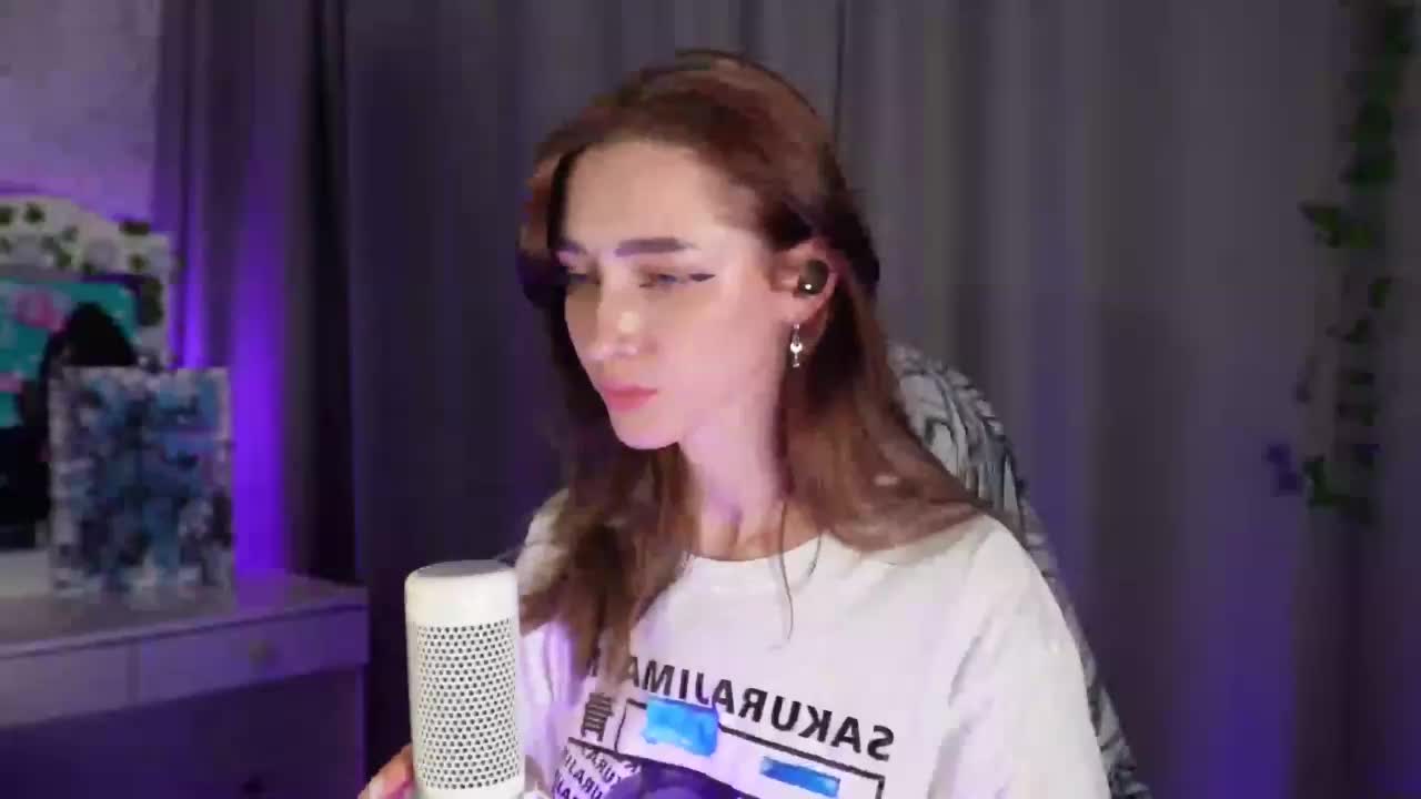 _SitCom_ Cam Model Chat November 3, 2025