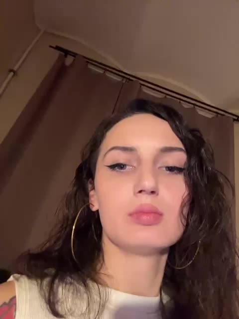 Wow-Eva Cam Model Chat November 3, 2025