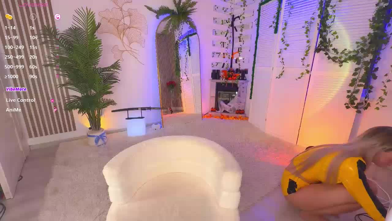 BlushMikki Cam Model Chat November 3, 2025