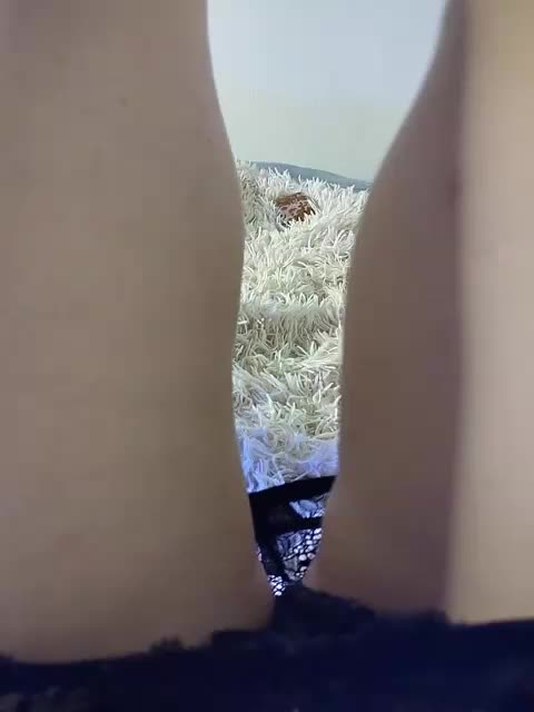 Piff_Pawlady Cam Model Chat November 3, 2025