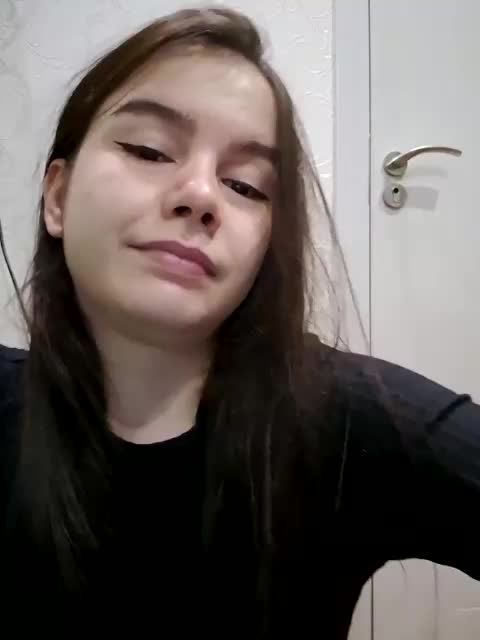 Lona-S Cam Model Chat November 3, 2025