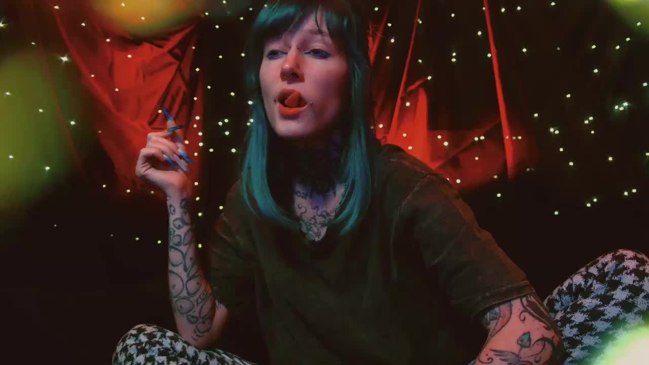 LittleSpaceMouse- Cam Model Chat November 3, 2025