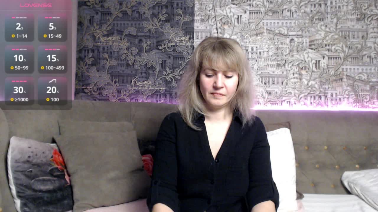 mandyfoxxx Cam Model Chat November 3, 2025