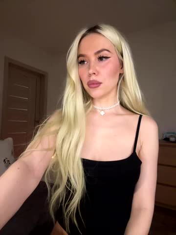 xDinnax Cam Model Chat November 3, 2025