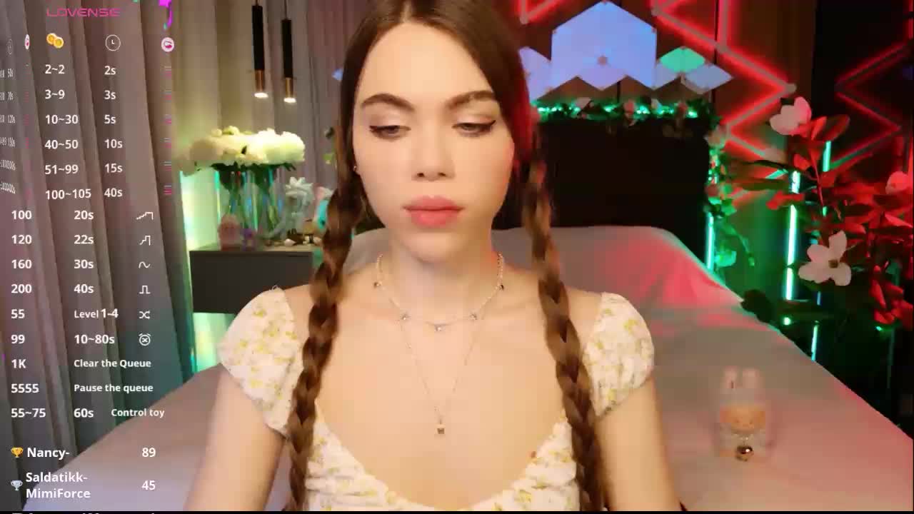 MimiForce Cam Model Chat November 3, 2025