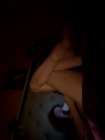 Flossy_Vettie Cam Model Chat November 3, 2025