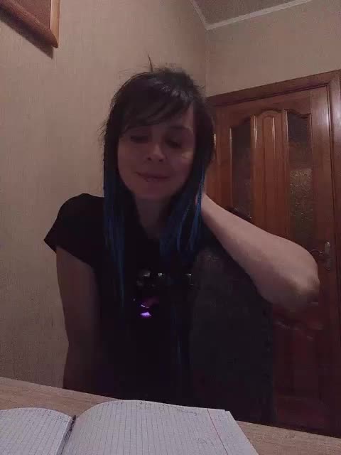 Hellenalonenochka Cam Model Chat November 3, 2025