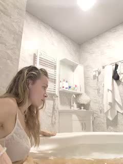 Lola3000 Cam Model Chat November 3, 2025