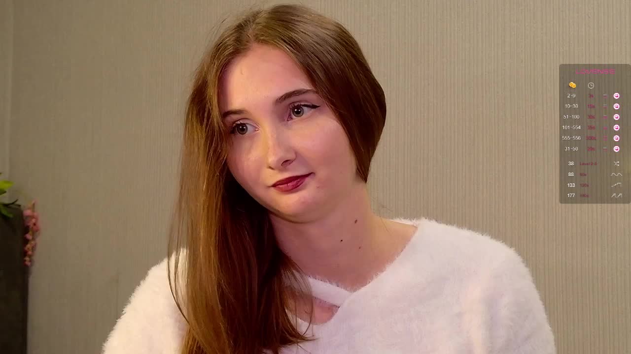 PeachGirl Cam Model Chat November 3, 2025