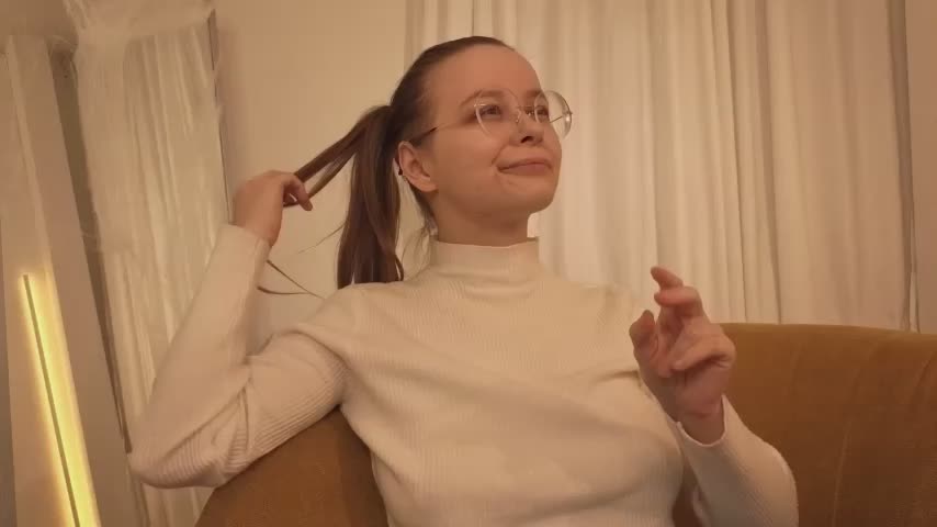 CassieCool Cam Model Chat November 3, 2025