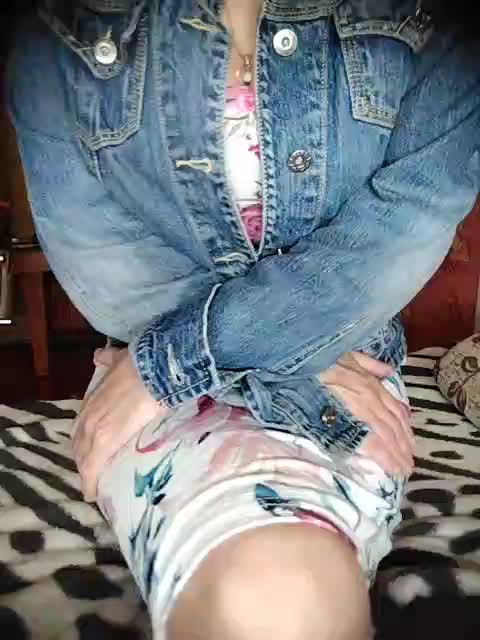 334_Sensuality_335 Cam Model Chat November 3, 2025