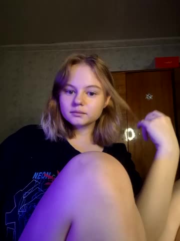 SlipperSherry Cam Model Chat November 3, 2025