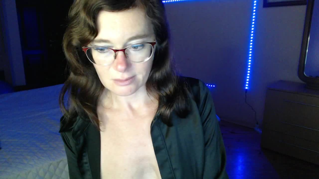 Viorica Cam Model Chat November 3, 2025