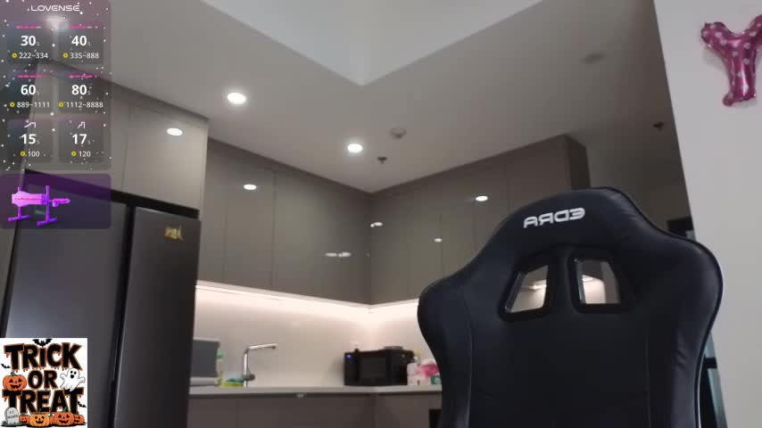 asianqueeny Cam Model Chat November 3, 2025