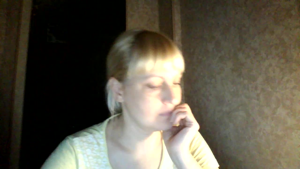 krisss2016 Cam Model Chat November 3, 2025