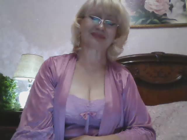 _mamasita_ Cam Model Chat November 3, 2025