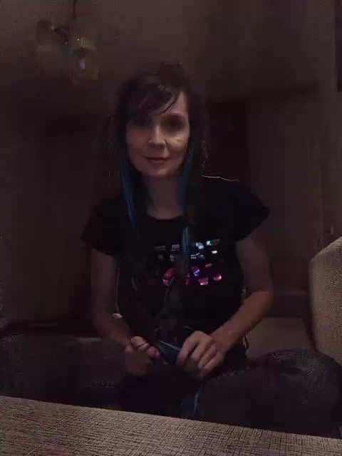 Hellenalonenochka Cam Model Chat November 3, 2025