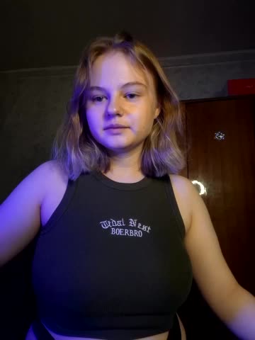 SlipperSherry Cam Model Chat November 3, 2025