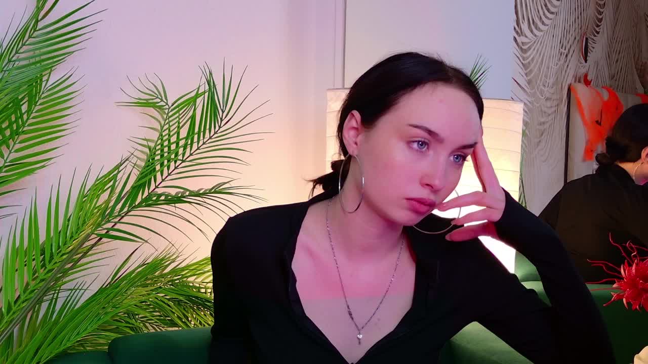 MonikaCarter Cam Model Chat November 3, 2025