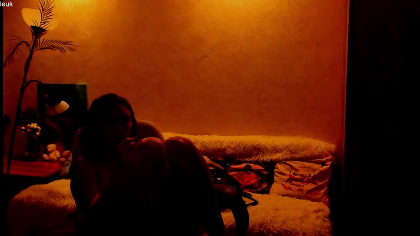 mia_grantes Cam Model Chat November 3, 2025