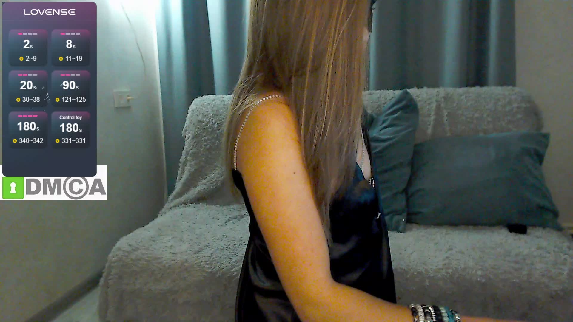 AtTheMoment Cam Model Chat November 3, 2025