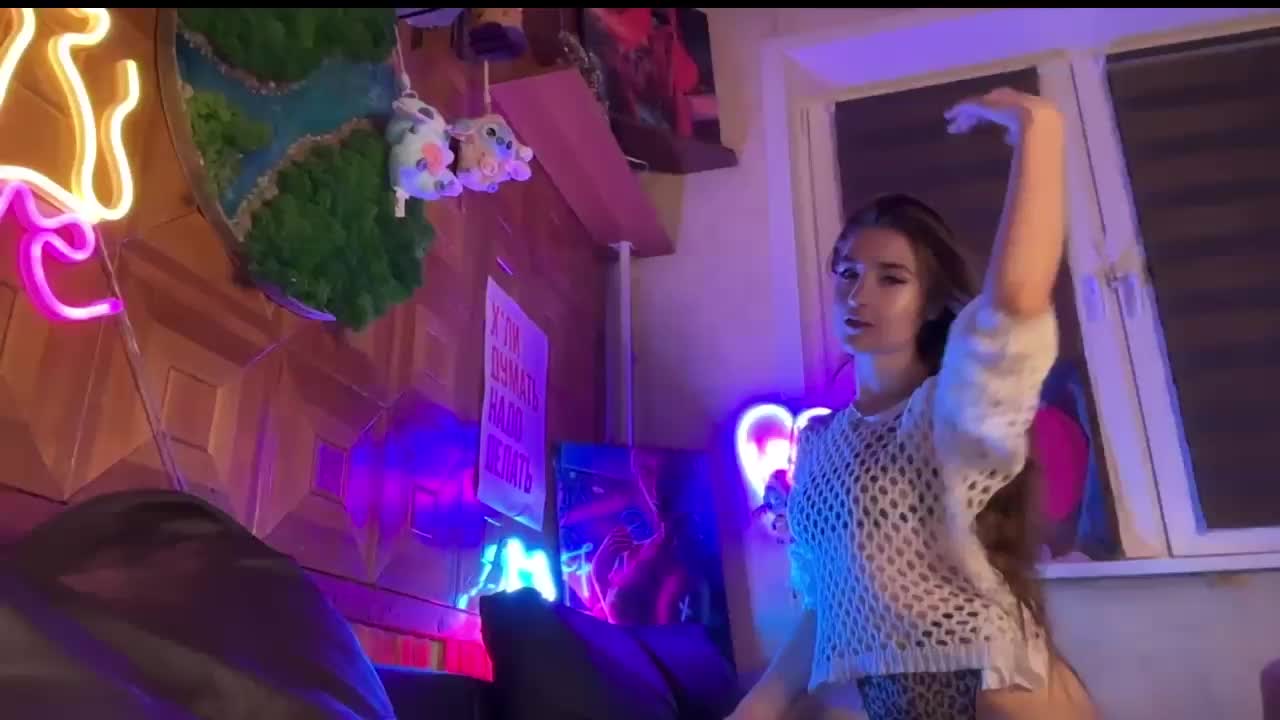 CandyBoom Cam Model Chat November 3, 2025