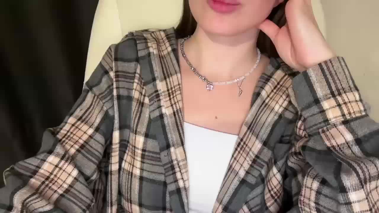 emisun Cam Model Chat November 3, 2025