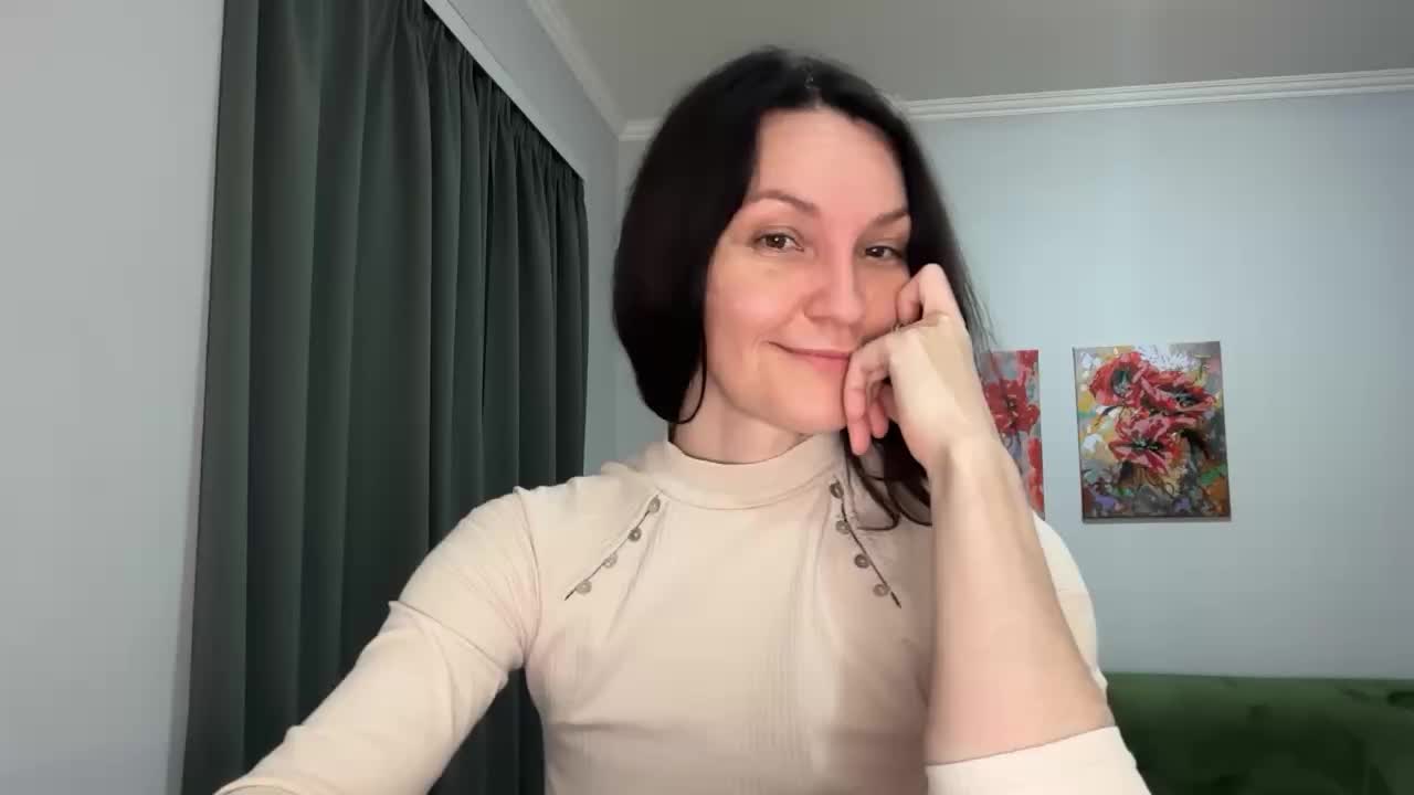 _lastochka_ Cam Model Chat November 3, 2025