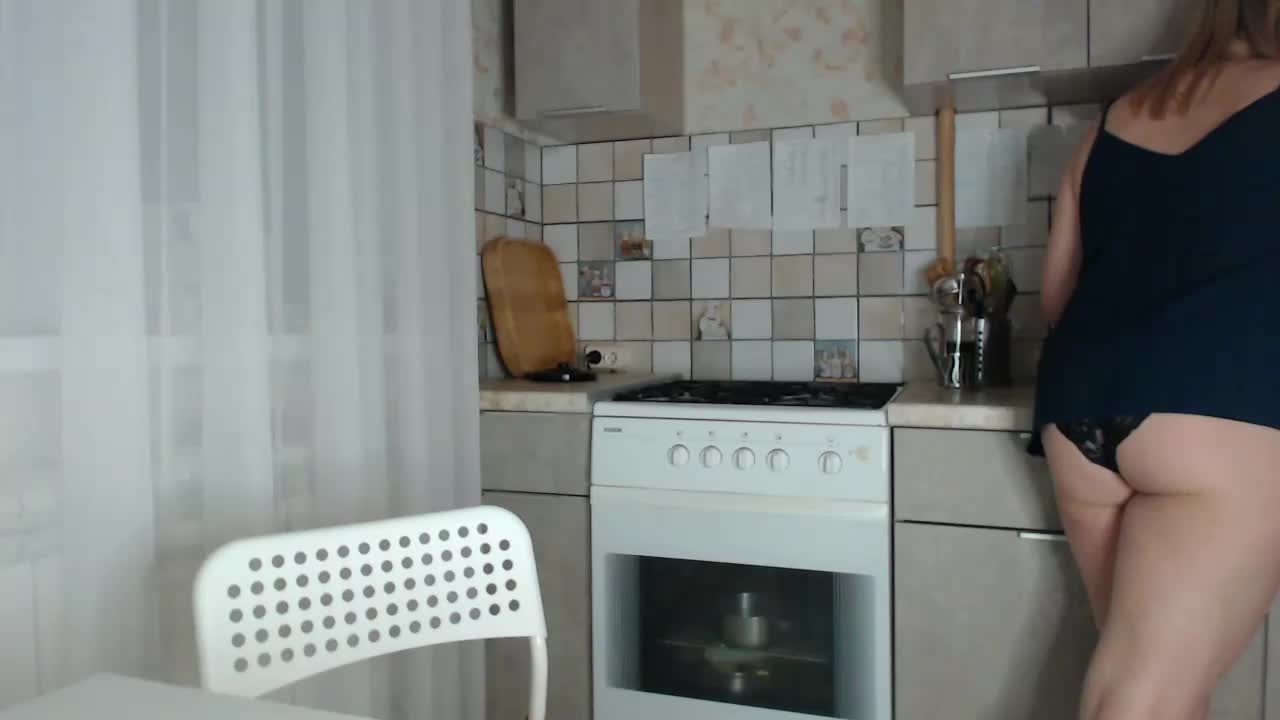 Karmella Cam Model Chat November 3, 2025