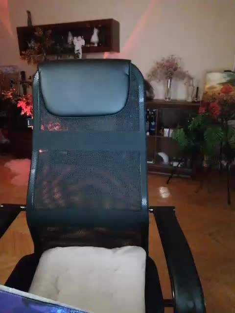 JuliaHesperaks Cam Model Chat November 3, 2025