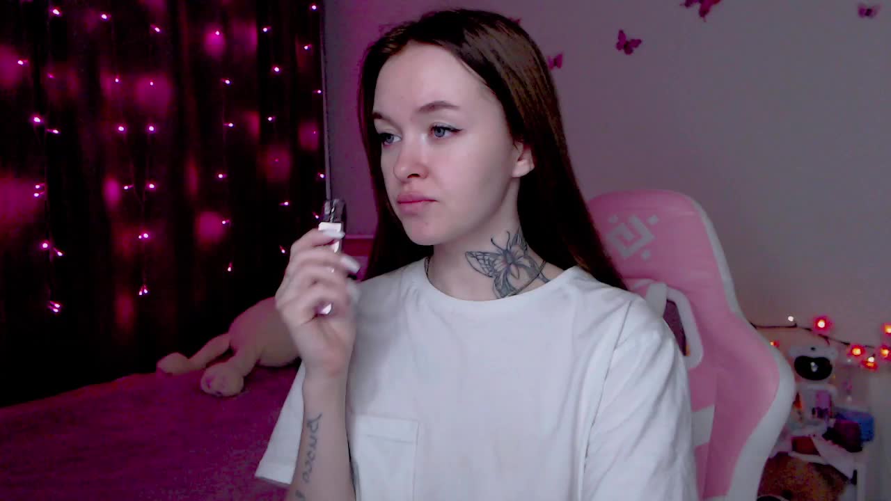 NaughtyMable Cam Model Chat November 3, 2025