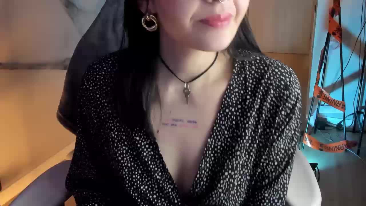 Anna-Darkness Cam Model Chat November 3, 2025