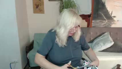 EvelynLoveShy Cam Model Chat November 3, 2025