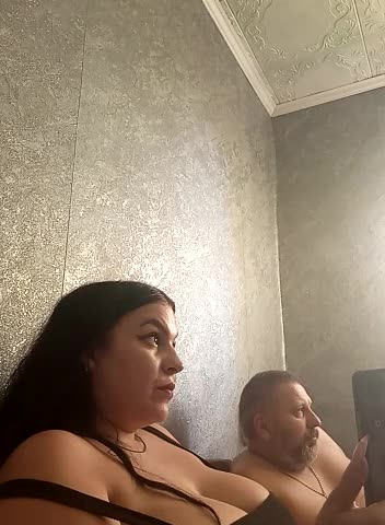 Greta_Tamar Cam Model Chat November 3, 2025