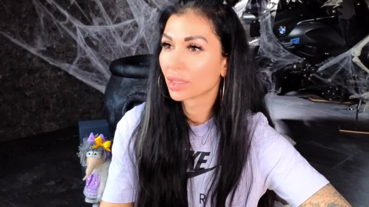 -BABAYAGA- Cam Model Chat November 3, 2025