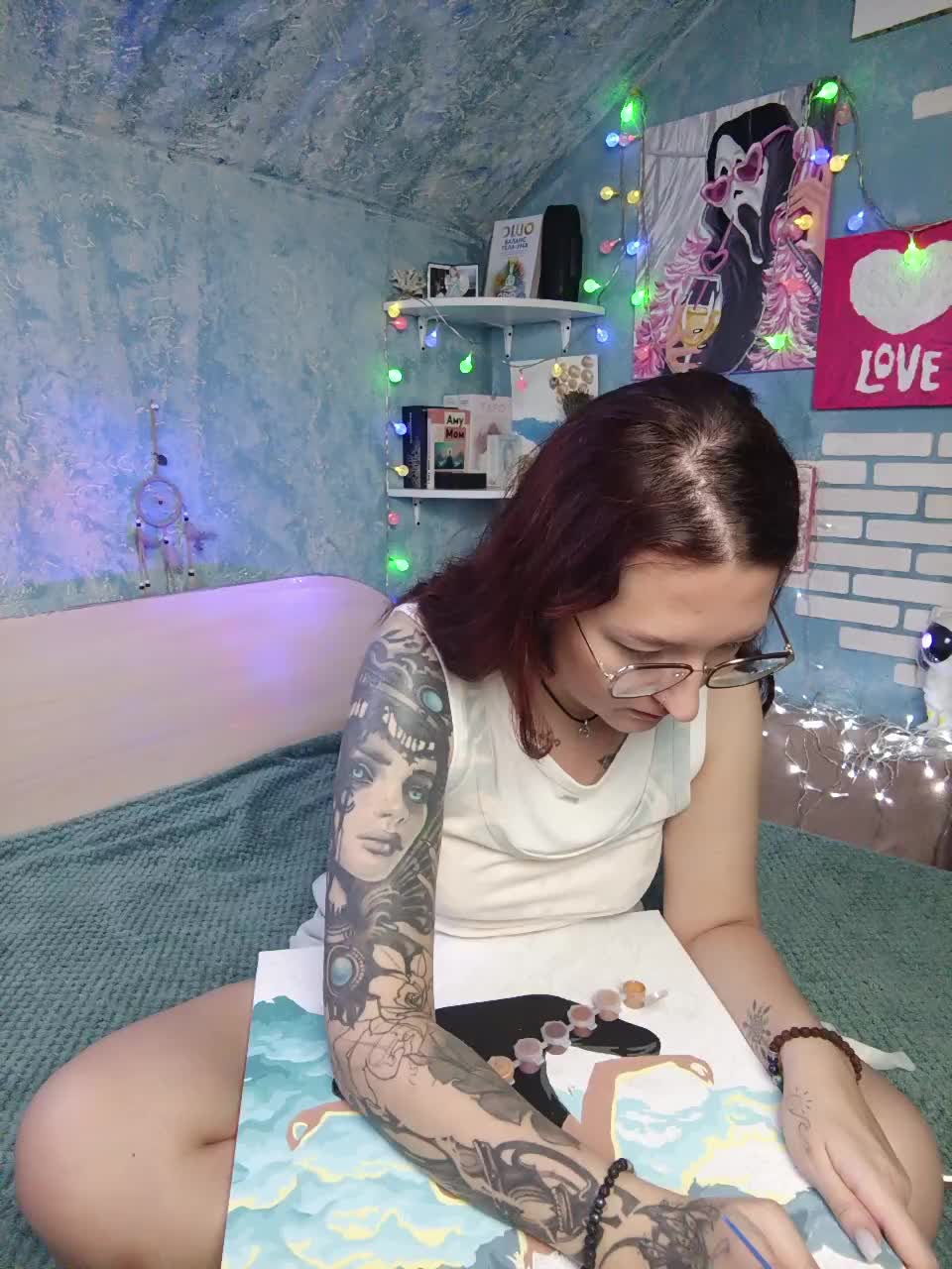 Mari_Gold Cam Model Chat November 3, 2025