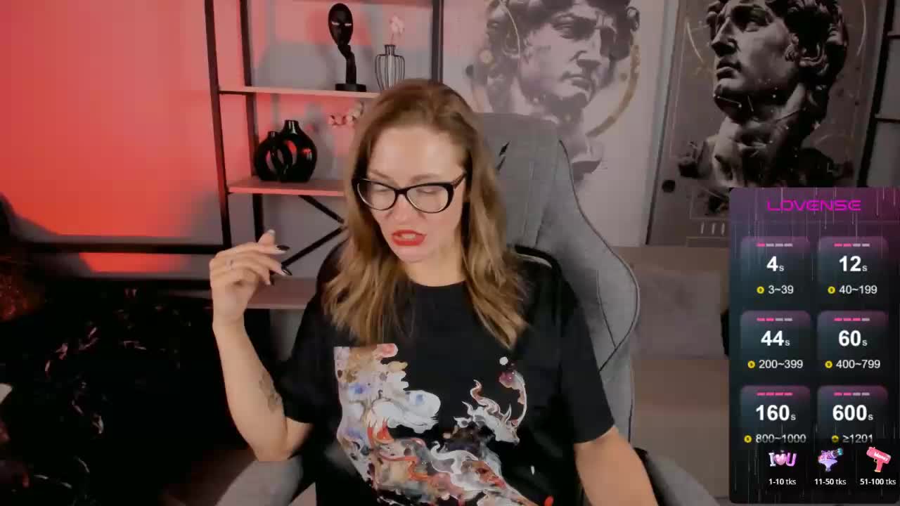 FreyaFindomFitGoddess Cam Model Chat November 3, 2025