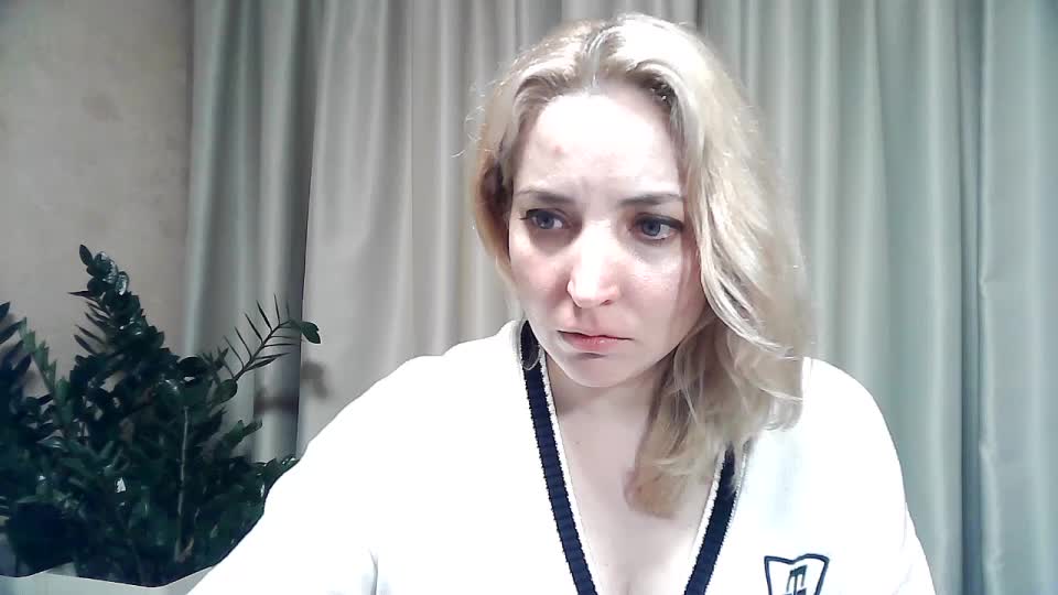 mariska-kiska Cam Model Chat November 3, 2025