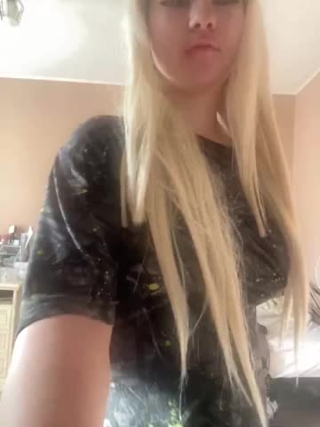 LeonaLutty Cam Model Chat November 3, 2025