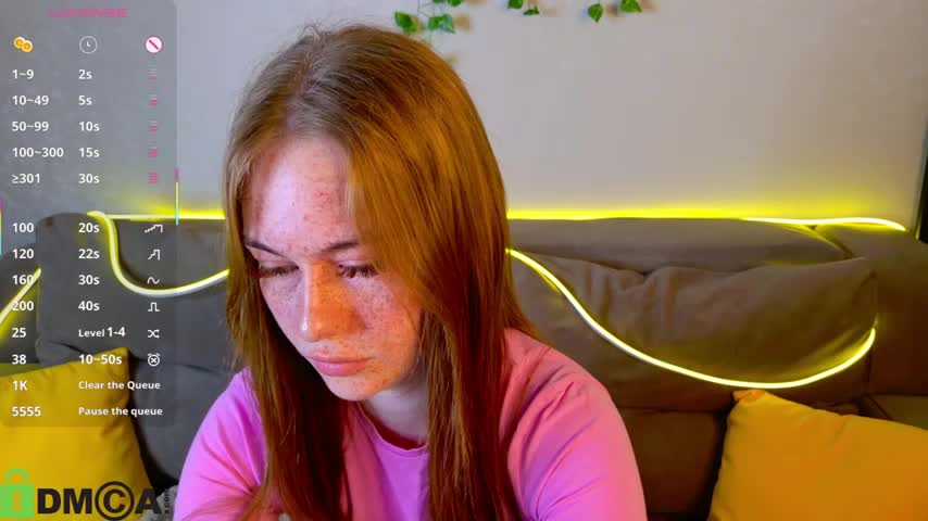 Roxy_Sunnny Cam Model Chat November 3, 2025