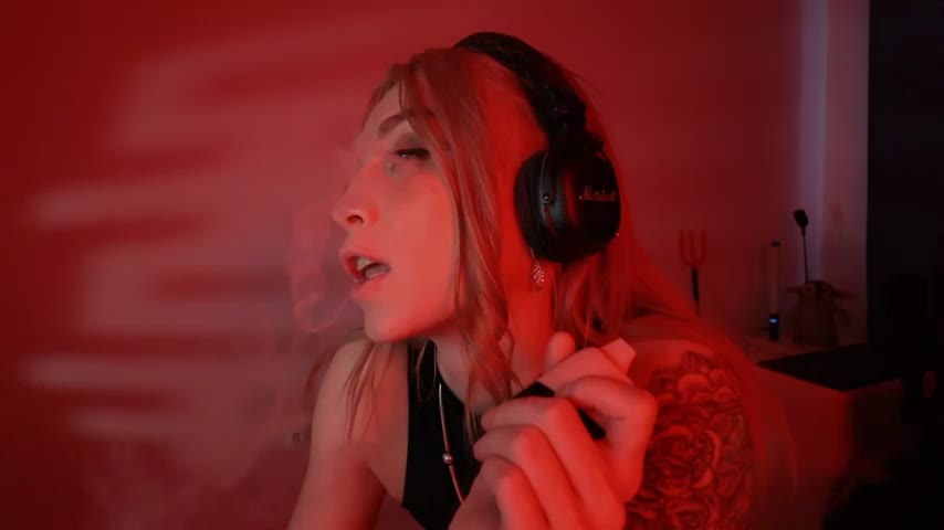 AskAlexa Cam Model Chat November 3, 2025