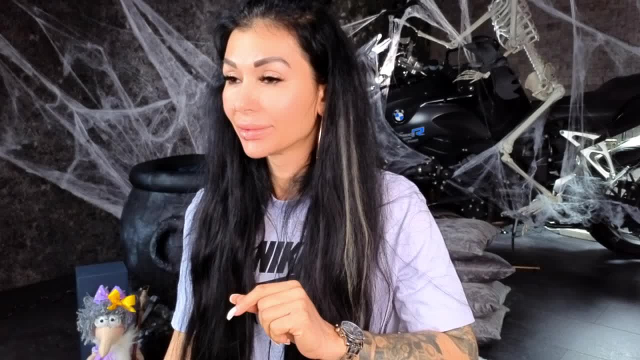 -BABAYAGA- Cam Model Chat November 3, 2025