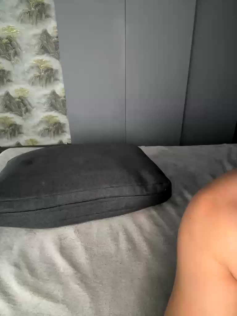 SweetHoles69 Cam Model Chat November 7, 2025