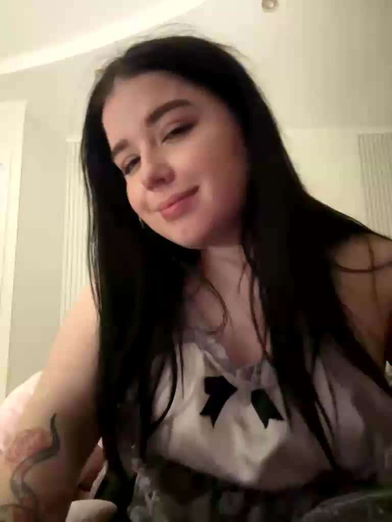 Crowley-ua Cam Model Chat November 7, 2025