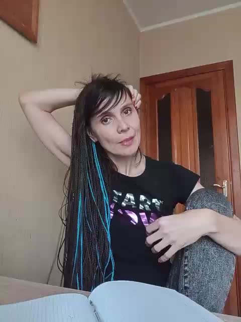 Hellenalonenochka Cam Model Chat November 7, 2025
