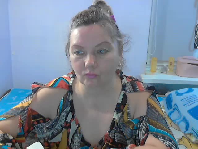 LucyAlexis Cam Model Chat November 7, 2025