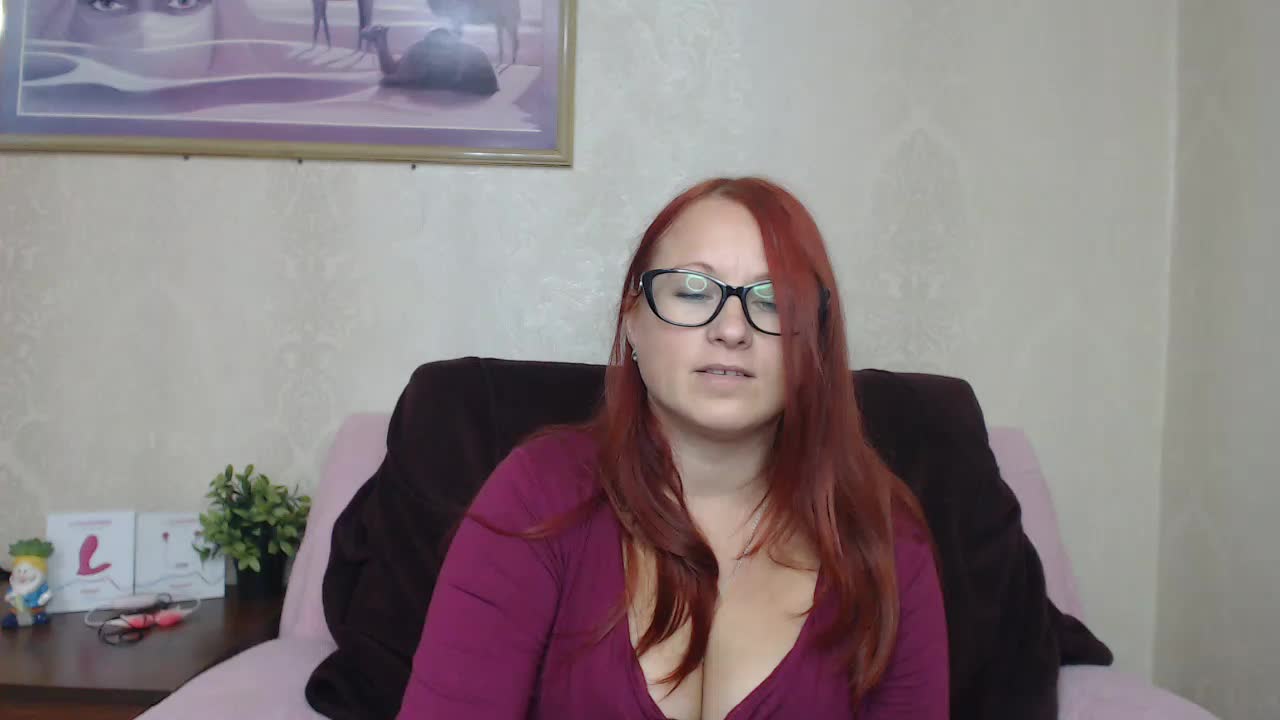 Lilia4joy Cam Model Chat November 7, 2025