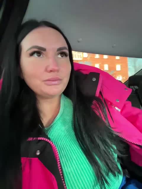 KROSHKA_N Cam Model Chat November 7, 2025