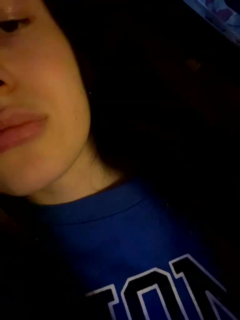 KristinaScott Cam Model Chat November 7, 2025